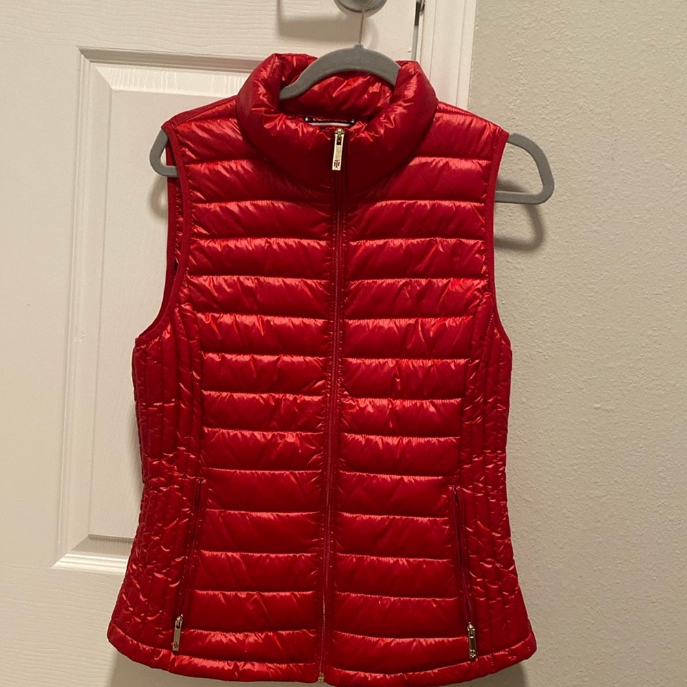 Tommy Hilfiger Red Sleeveless Puffer Vest Packable Lightweight!